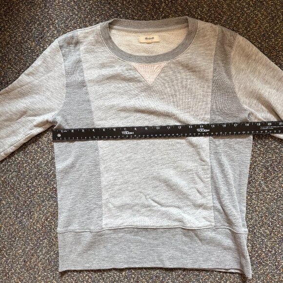 Madewell Gray Crewneck Sweatshirt Womens Medium - Picture 4 of 5